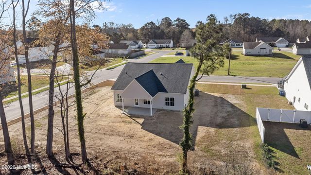333 Mangrove Court, Ayden, NC 28513