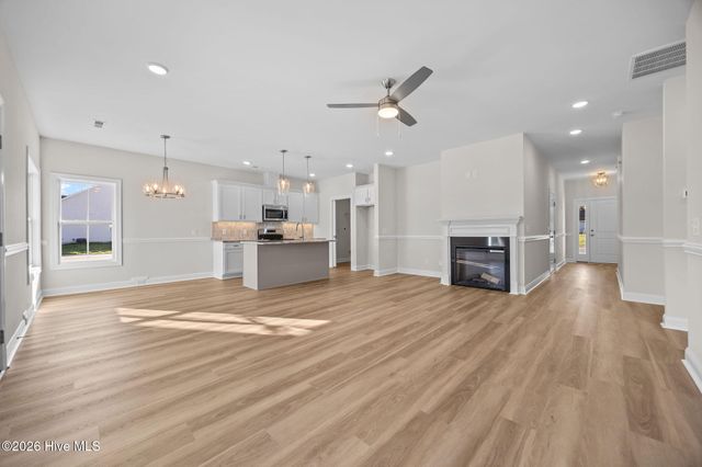 333 Mangrove Court, Ayden, NC 28513