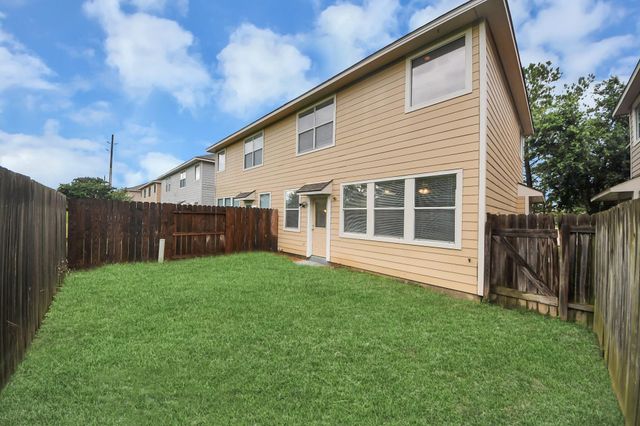 6019 Pennworth Lane, Houston, TX 77084