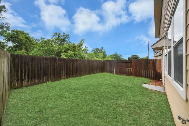 6019 Pennworth Lane, Houston, TX 77084