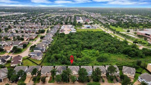 6019 Pennworth Lane, Houston, TX 77084