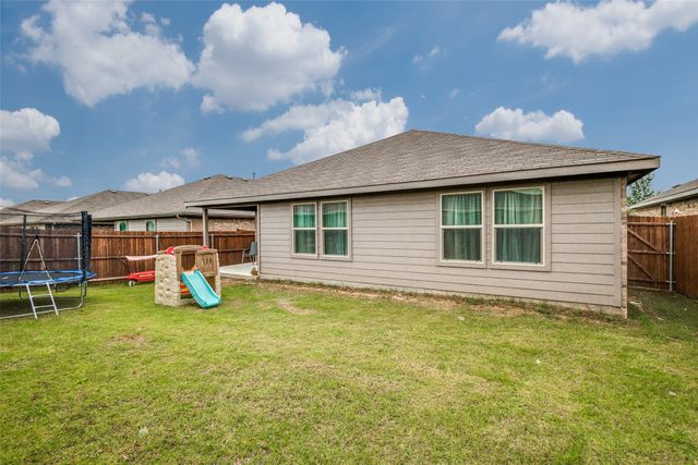 632 Peshtigo Road, Justin, TX 76247