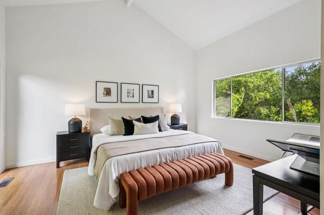 25845 Springhill Drive, Los Altos Hills, CA 94022