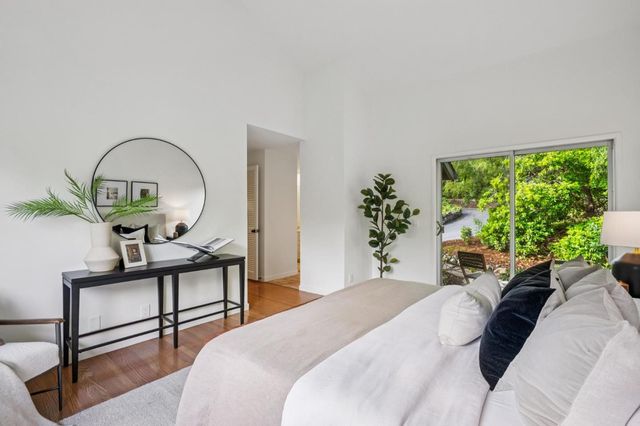 25845 Springhill Drive, Los Altos Hills, CA 94022