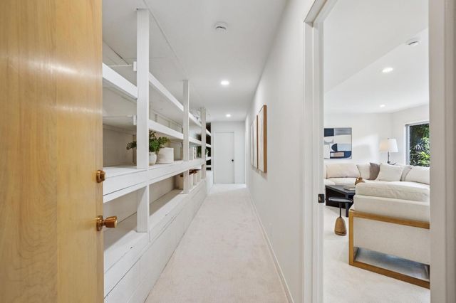 25845 Springhill Drive, Los Altos Hills, CA 94022