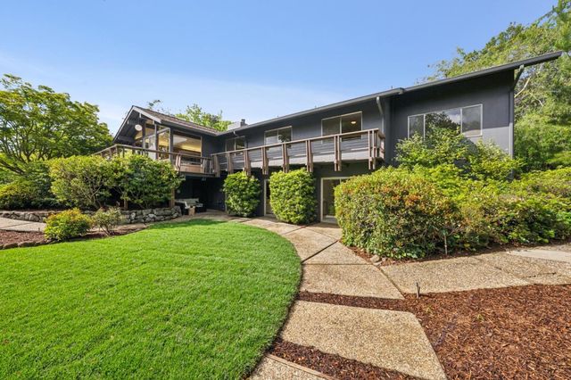 25845 Springhill Drive, Los Altos Hills, CA 94022