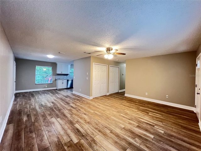 9315 PINE LANE, Ocala, FL 34472