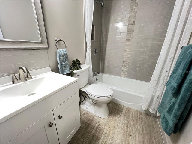 9315 PINE LANE, Ocala, FL 34472