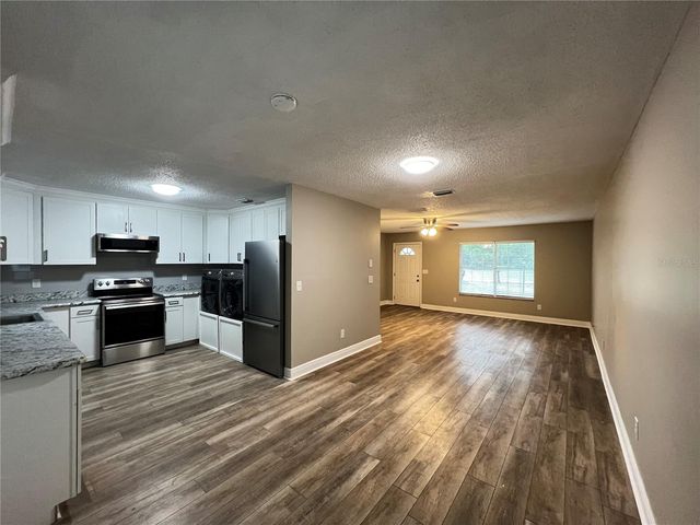 9315 PINE LANE, Ocala, FL 34472