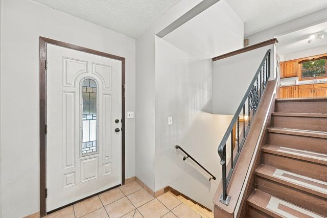 3330 Fairview Drive, Bettendorf, IA 52722