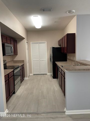 6984 ORTEGA WOODS Drive 8-6, Jacksonville, FL 32244