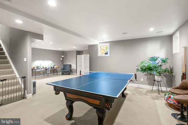 7016 WINTERBERRY LN, Bethesda, MD 20817
