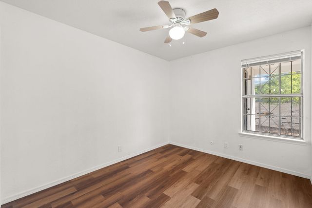 244 AVALON Place NW, Albuquerque, NM 87105