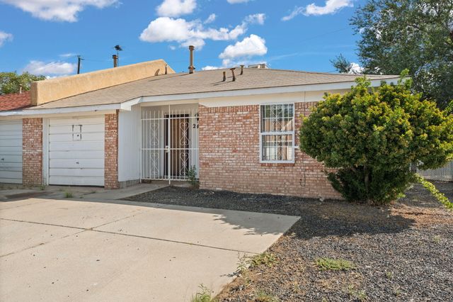 244 AVALON Place NW, Albuquerque, NM 87105
