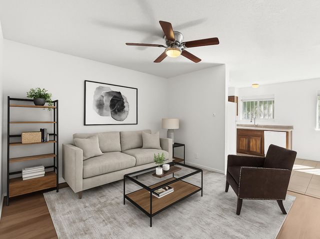 244 AVALON Place NW, Albuquerque, NM 87105