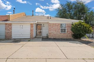 244 AVALON Place NW, Albuquerque, NM 87105