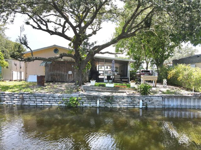 1158 8th St, Okeechobee, FL 34974