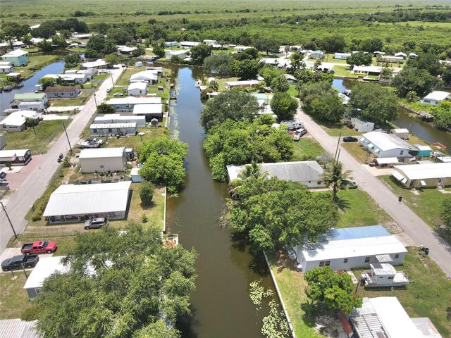 1158 8th St, Okeechobee, FL 34974