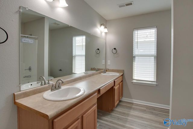 128 Farmington Drive, Harvest, AL 35749