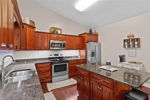 1826 Bogey Lane, Asheboro, NC 27205