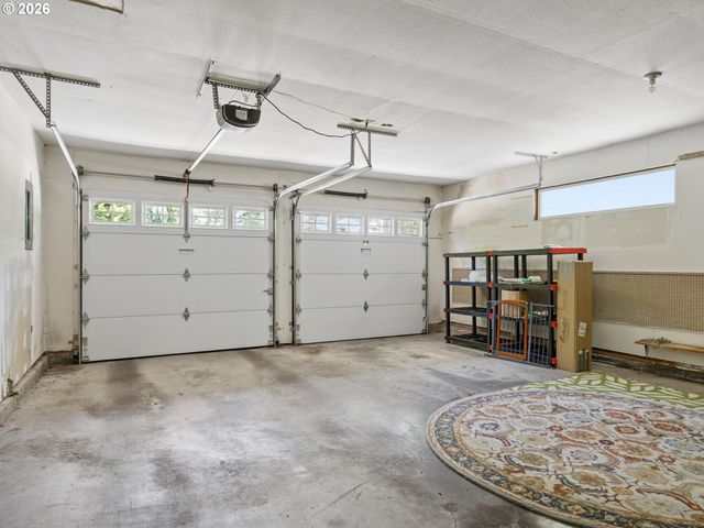 10290 Se EASTMONT Dr, Damascus, OR 97089