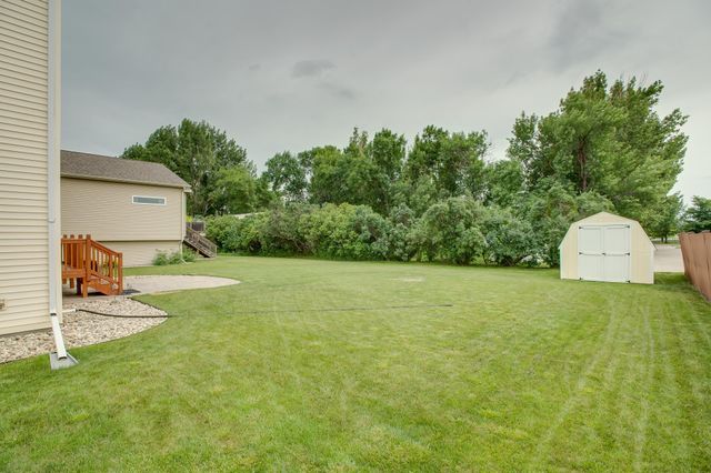 2678 57th Avenue S, Fargo, ND 58104