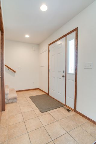 2678 57th Avenue S, Fargo, ND 58104