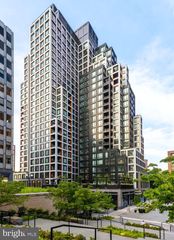 269 19TH CT S #214, Arlington, VA 22202