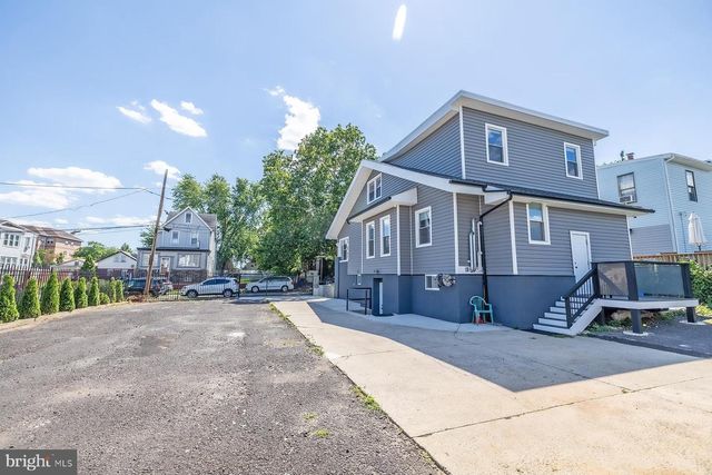 621-625 GILHAM ST, Philadelphia, PA 19111