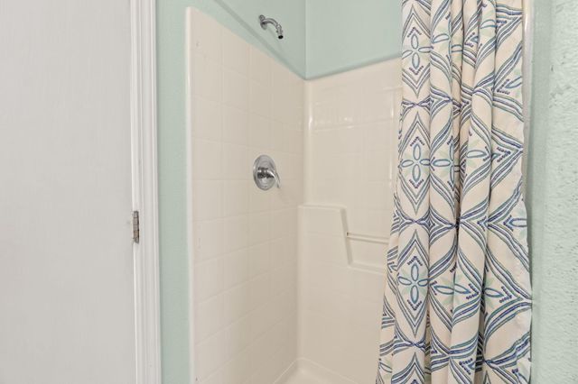 360 Grand Avenue, Crescent City, CA 95531