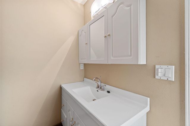 360 Grand Avenue, Crescent City, CA 95531