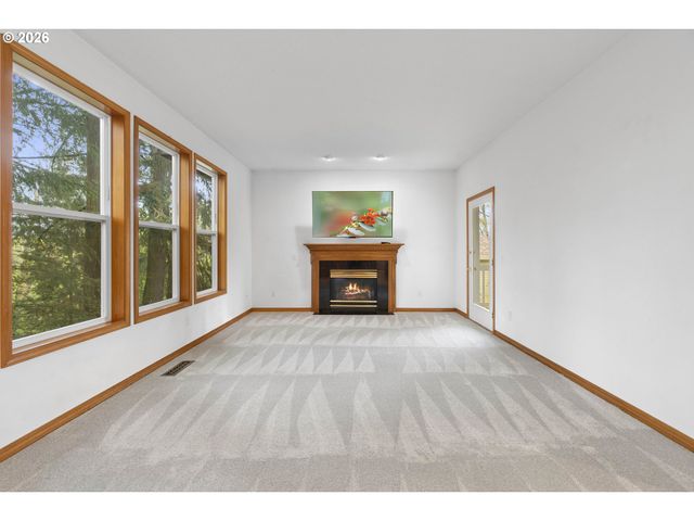 2321 Ne ESTATE Dr, Hillsboro, OR 97124