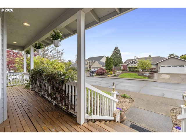 2321 Ne ESTATE Dr, Hillsboro, OR 97124