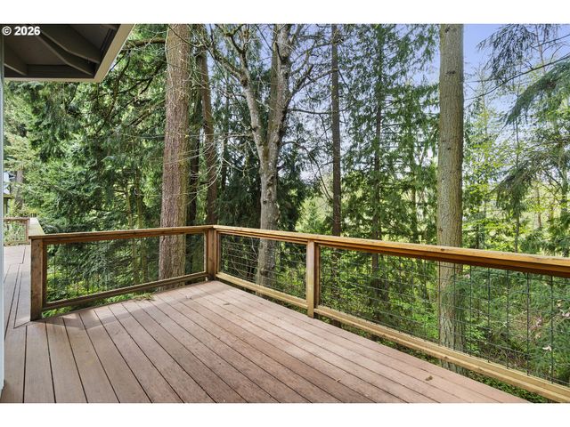 2321 Ne ESTATE Dr, Hillsboro, OR 97124