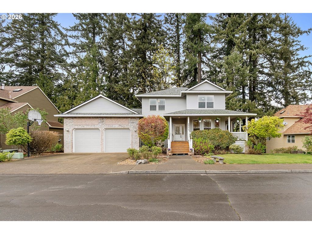 2321 Ne ESTATE Dr, Hillsboro, OR 97124