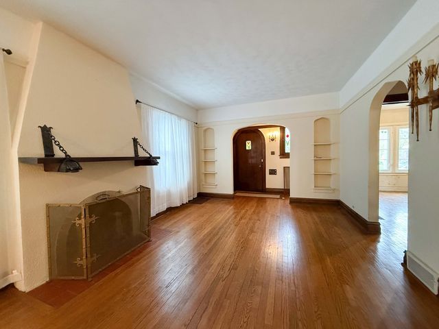 441 S Princeton Avenue, Villa Park, IL 60181