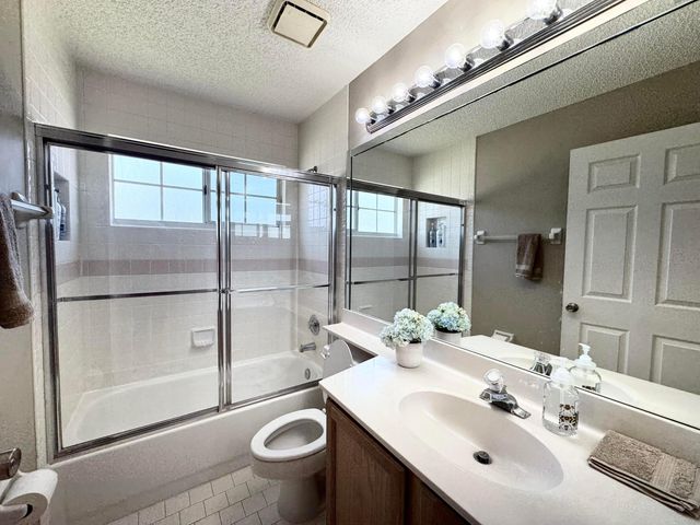 13297 Emerald View Court, Wellington, FL 33414