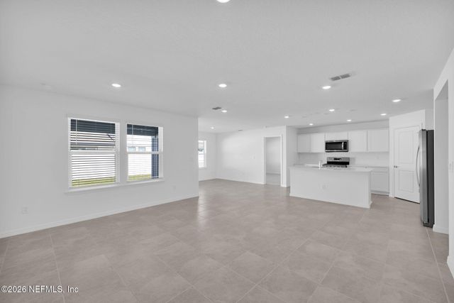 7082 SANDPERCH Street, Jacksonville, FL 32244