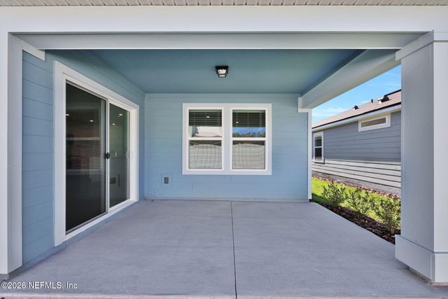 7082 SANDPERCH Street, Jacksonville, FL 32244