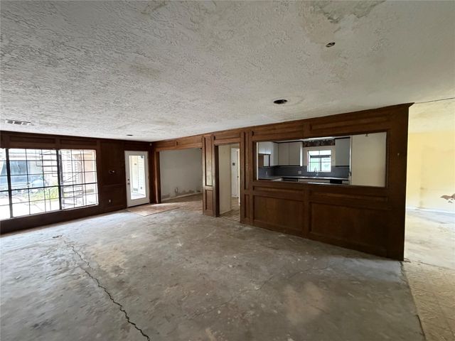 15823 Oleta Lane, Sugar Land, TX 77498