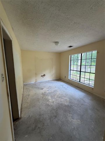 15823 Oleta Lane, Sugar Land, TX 77498