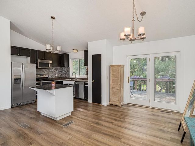 5763 W 134th Street, Savage, MN 55378