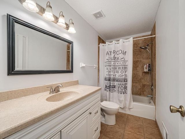 5763 W 134th Street, Savage, MN 55378