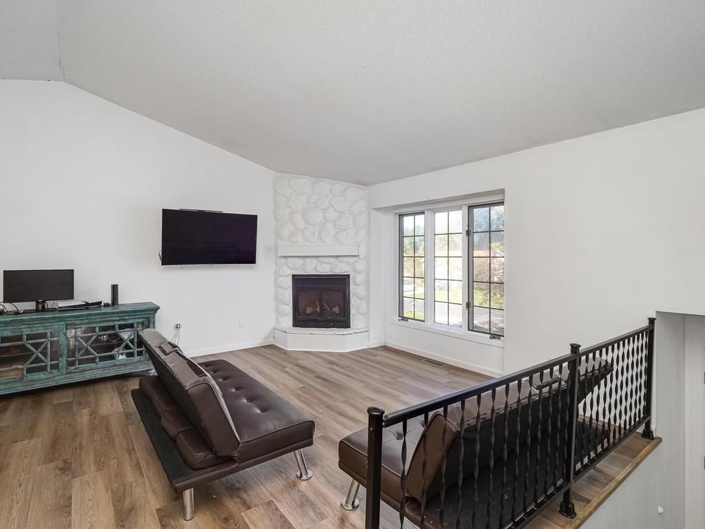 5763 W 134th Street, Savage, MN 55378 — photo 3