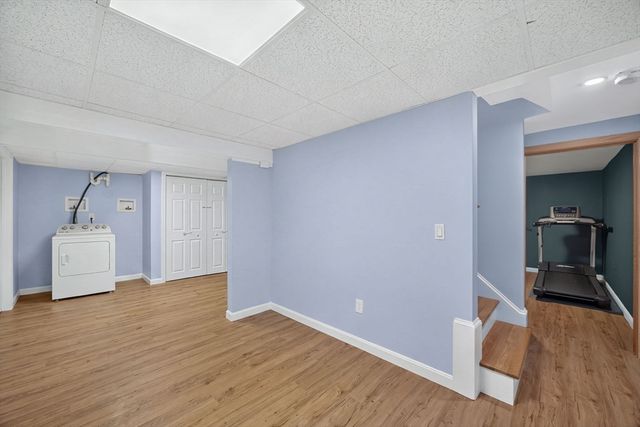 545 Lincoln Rd Ext, Barnstable, MA 02601