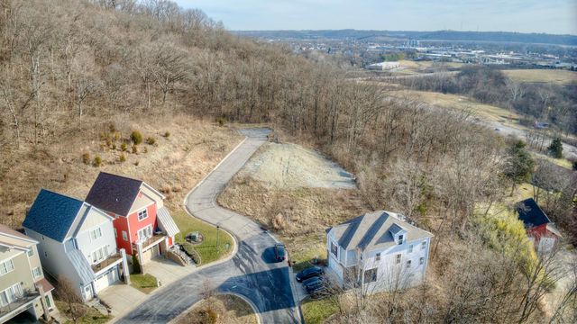 3283 Lookout Valley, Covington, KY 41017