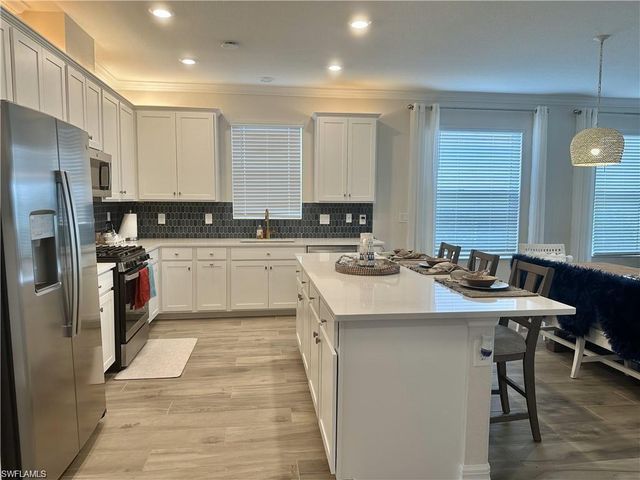 42203 SW Hammock LN, Punta Gorda, FL 33982