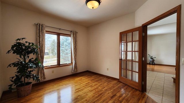 4205 Monarch Court, Middleton, WI 53562