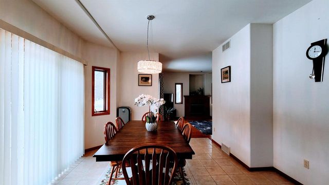 4205 Monarch Court, Middleton, WI 53562