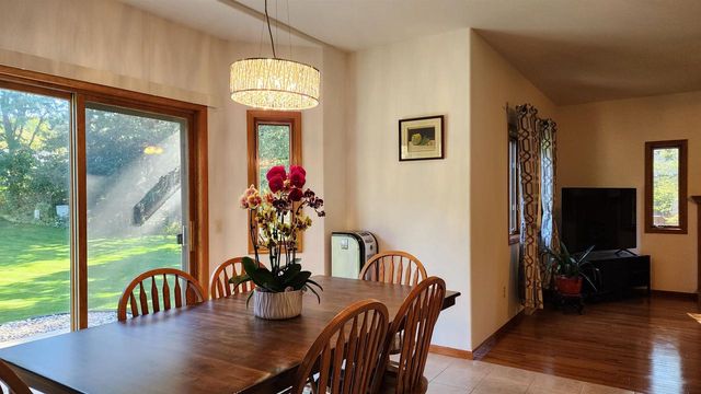 4205 Monarch Court, Middleton, WI 53562